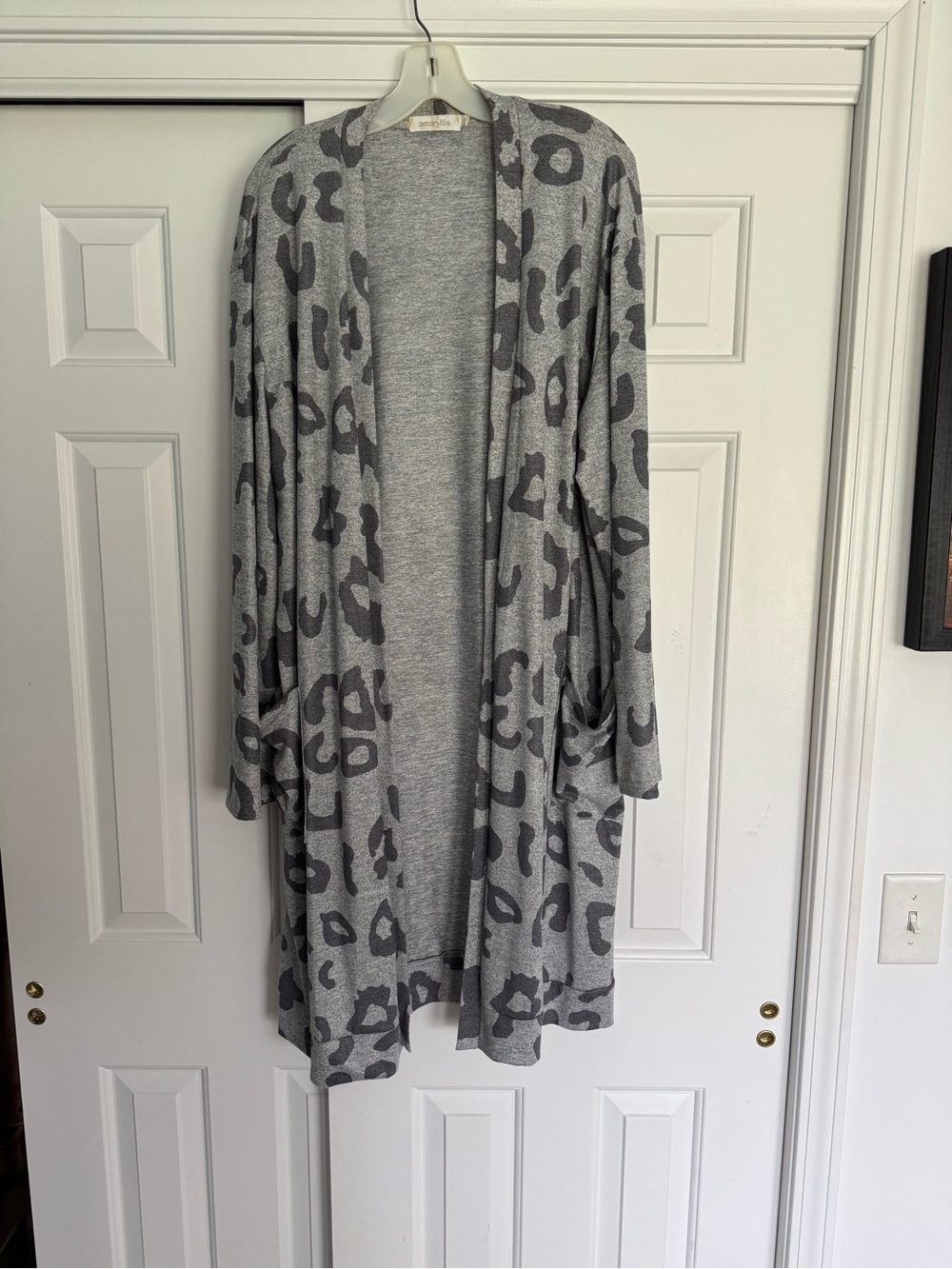 Amaryllis Gray Leopard-Print Open Cardigan